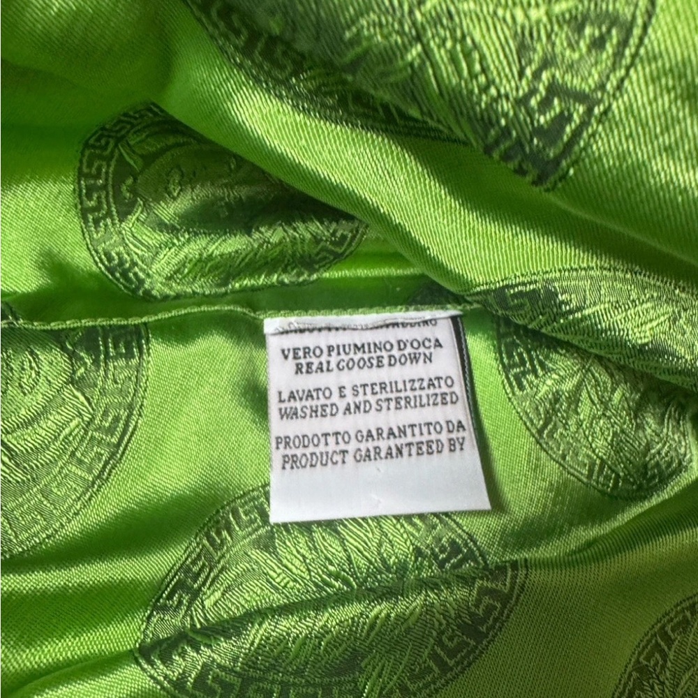 Gorgeous Vtg 1996 Gianni Versace Lime Green Lace Goose Down Puffer Jacket S/M - Picture 15 of 16